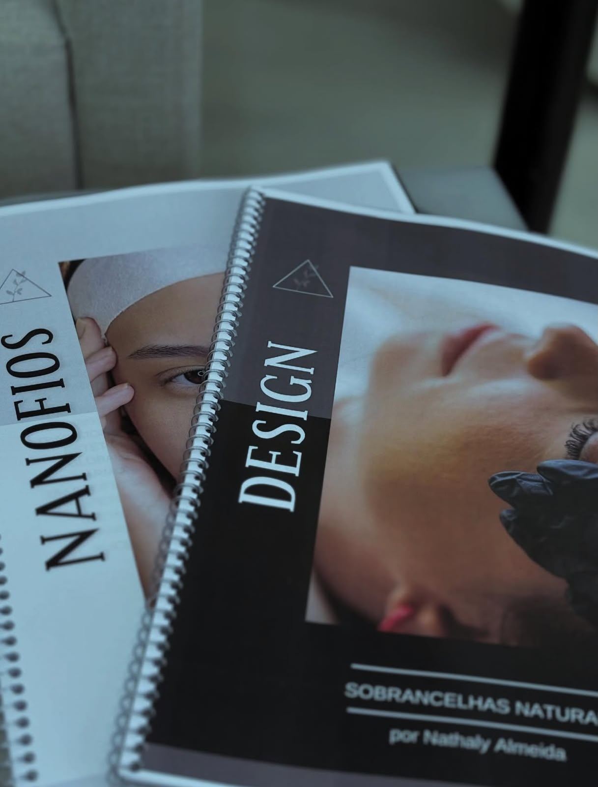 Apostilas dos cursos NanoFios e Design, por Nathaly Almeida