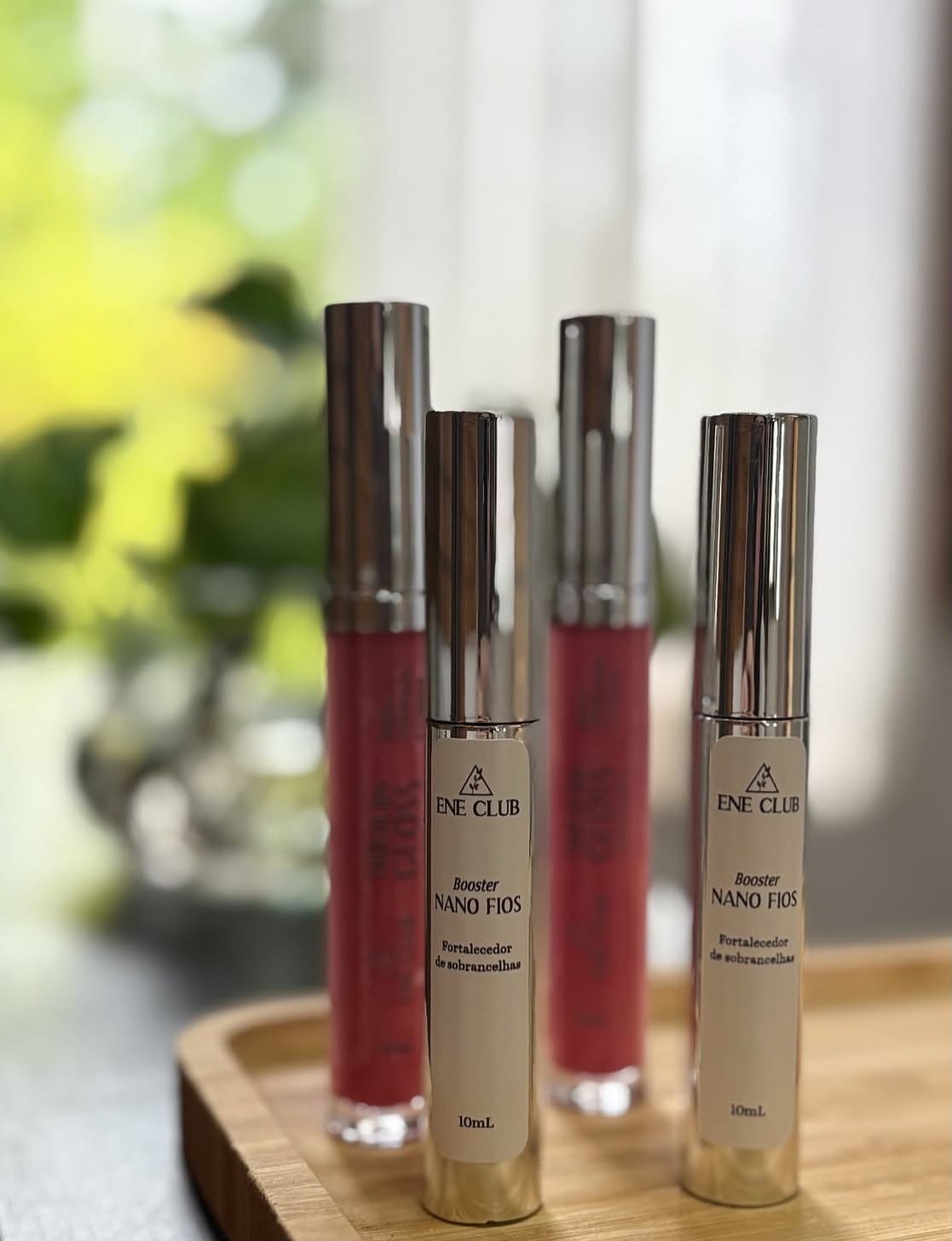 Booster NanoFios e HidraLips Gloss, produtos da linha ENE Club